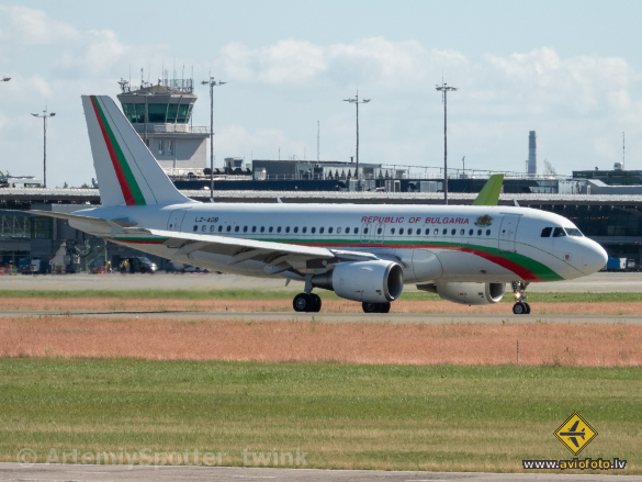 Airbus A319-111